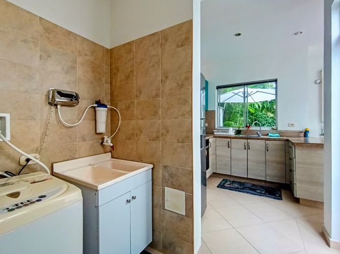 Casa de 3 alcobas en venta en Ricaurte, 128 m² · foto 12 de 24