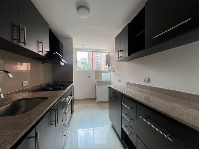 Apartamento de 3 alcobas en arriendo en Cumbres, Envigado, 90 m² · foto 17 de 17