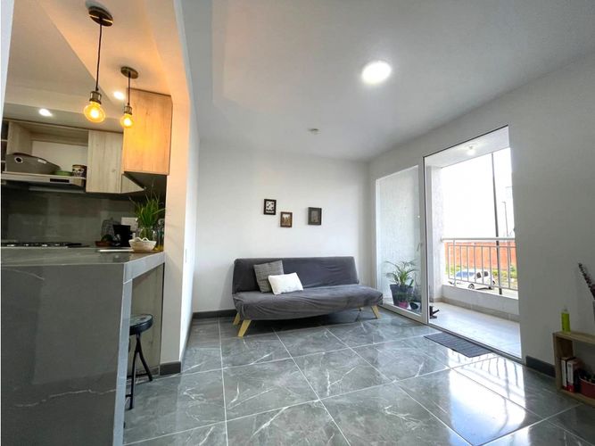 Apartamento de 2 alcobas en venta en Guabinas, Yumbo, 64 m² · foto 2 de 17