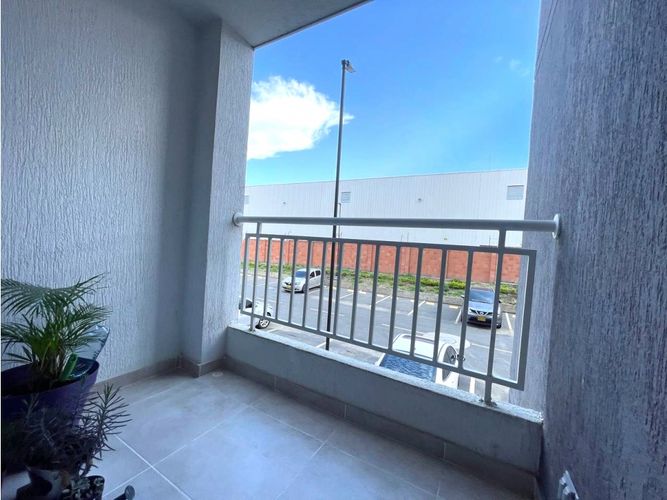 Apartamento de 2 alcobas en venta en Guabinas, Yumbo, 64 m² · foto 12 de 17