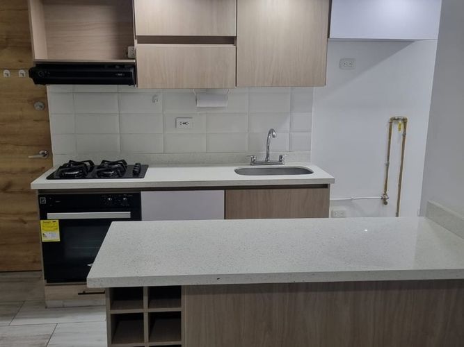 Apartamento de 3 alcobas en venta en El Tambo, La Ceja, 56 m² · foto 3 de 14
