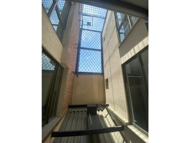 Edificio en arriendo en Cristales, Cali, 1484 m² · foto 21 de 24
