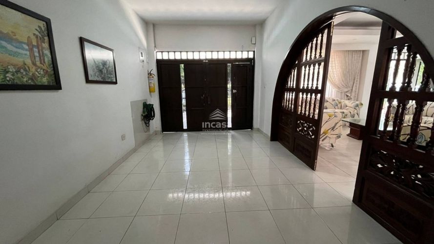 Casa de 5 alcobas en venta en Prados Del Norte, Cali, 330 m² · foto 4 de 24