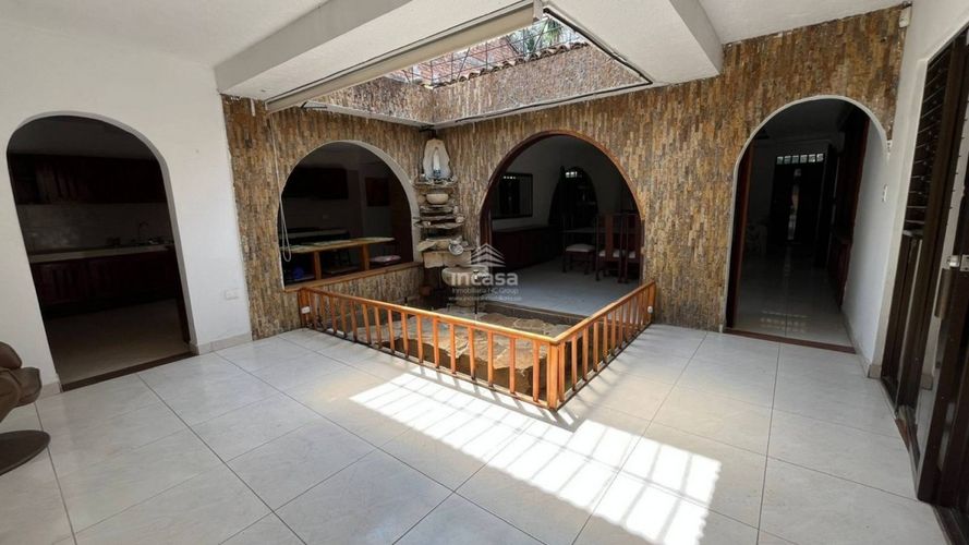 Casa de 5 alcobas en venta en Prados Del Norte, Cali, 330 m² · foto 20 de 24