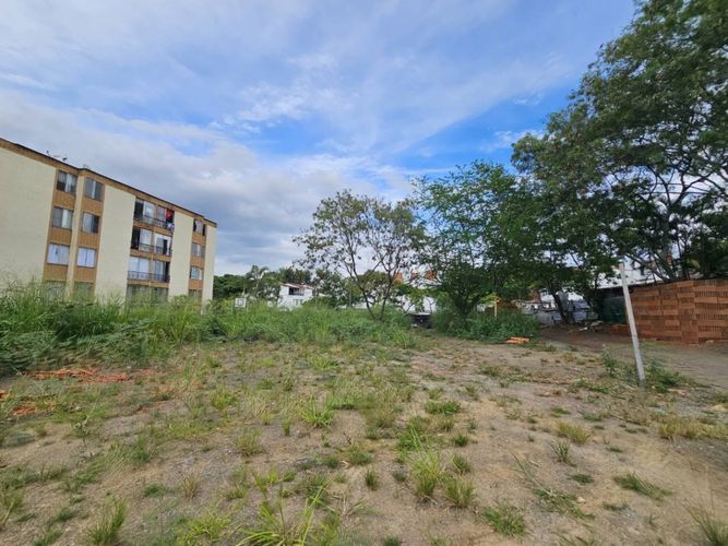 Lote en venta en Sector Cañaveralejo Guadalupe, Cali, 991 m² · foto 5 de 13