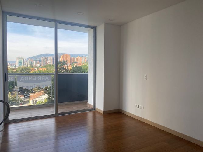 Apartamento de 2 alcobas en arriendo en El Diamante, Medellín, 70 m² · foto 2 de 15
