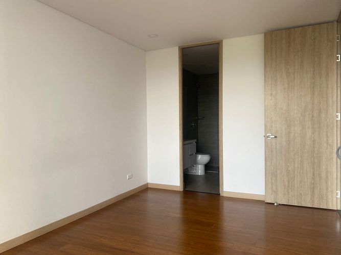 Apartamento de 2 alcobas en arriendo en El Diamante, Medellín, 70 m² · foto 10 de 15