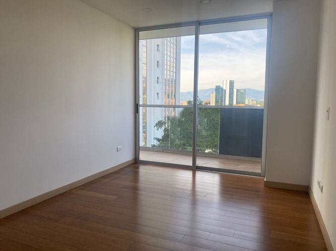 Apartamento de 2 alcobas en arriendo en El Diamante, Medellín, 70 m² · foto 12 de 15