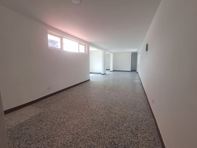 Local en arriendo en Alamos, Pereira, 325 m² · foto 8 de 9