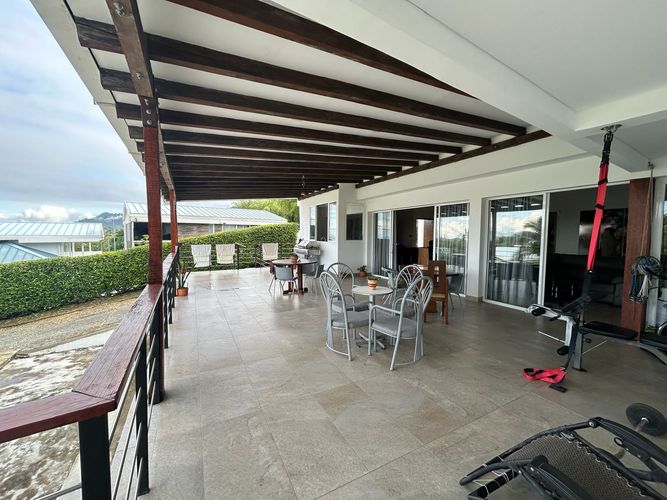 Casa de 4 alcobas en venta en Combia Baja, Pereira · foto 3 de 24
