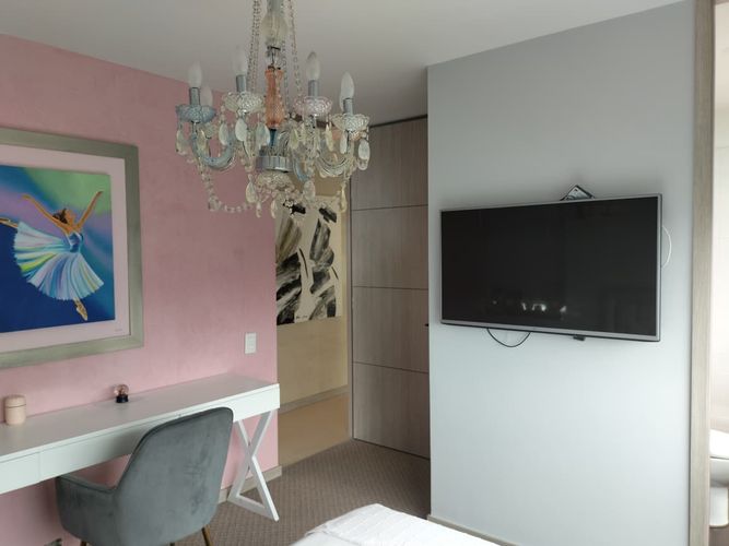 Apartamento de 3 alcobas en venta en El Poblado, Medellín, 171 m² · foto 13 de 18