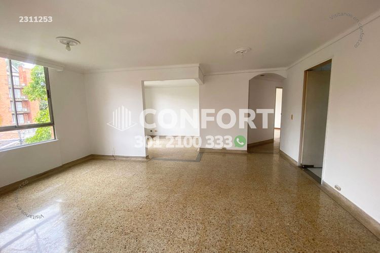 Apartamento de 3 alcobas en arriendo en Las Acacias, Medellín, 150 m² · foto 2 de 19