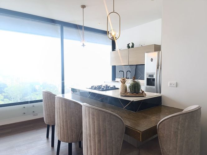 Apartamento de 2 alcobas en venta en El Poblado, Medellín, 85 m² · foto 8 de 17