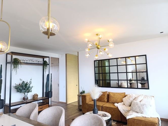 Apartamento de 2 alcobas en venta en El Poblado, Medellín, 85 m² · foto 4 de 17