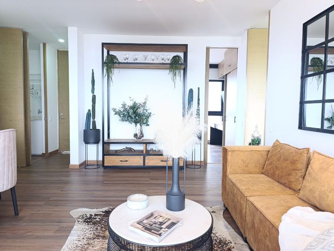 Apartamento de 2 alcobas en venta en El Poblado, Medellín, 85 m² · foto 3 de 17