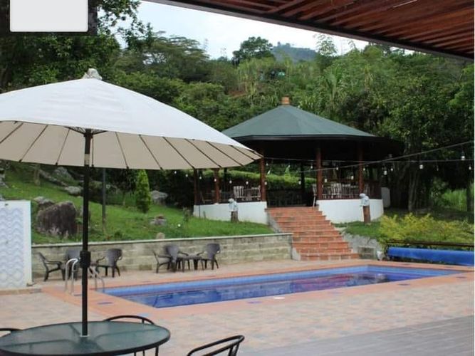 Finca en venta en Actividad Multiple, Copacabana, 2600 m² · foto 4 de 24