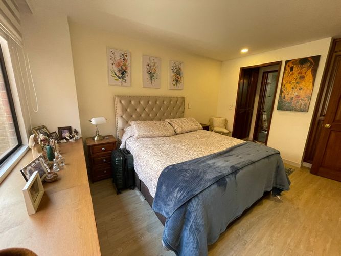 Apartamento de 3 alcobas en venta en Chico Norte, Bogotá, 115 m² · foto 7 de 24