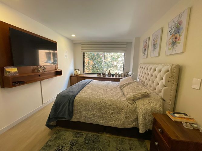 Apartamento de 3 alcobas en venta en Chico Norte, Bogotá, 115 m² · foto 9 de 24