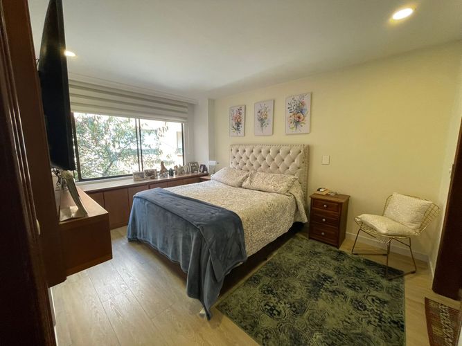 Apartamento de 3 alcobas en venta en Chico Norte, Bogotá, 115 m² · foto 8 de 24
