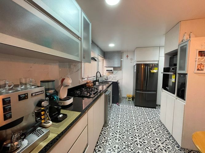 Apartamento de 3 alcobas en venta en Chico Norte, Bogotá, 115 m² · foto 21 de 24