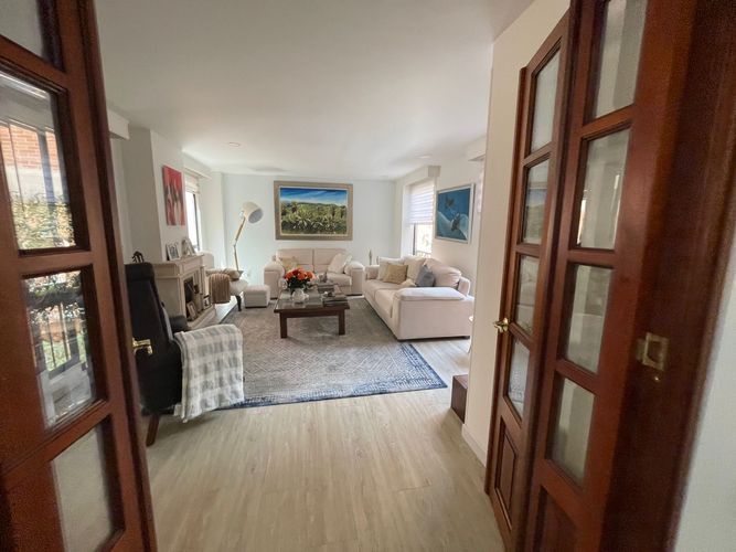 Apartamento de 3 alcobas en venta en Chico Norte, Bogotá, 115 m² · foto 4 de 24