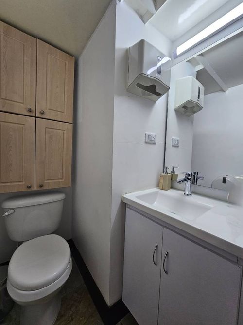 Oficina en venta en Ciudad Jardin, Cali, 61 m² · foto 7 de 18