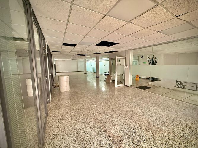 Oficina en venta en Centro, Ibagué, 1270 m² · foto 22 de 24