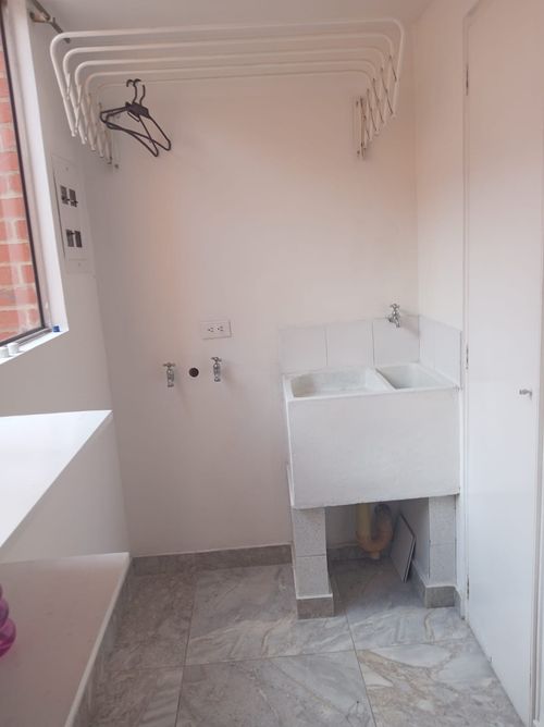 Apartamento de 2 alcobas en venta en Mirandela Estancia, Bogotá, 62 m² · foto 3 de 20