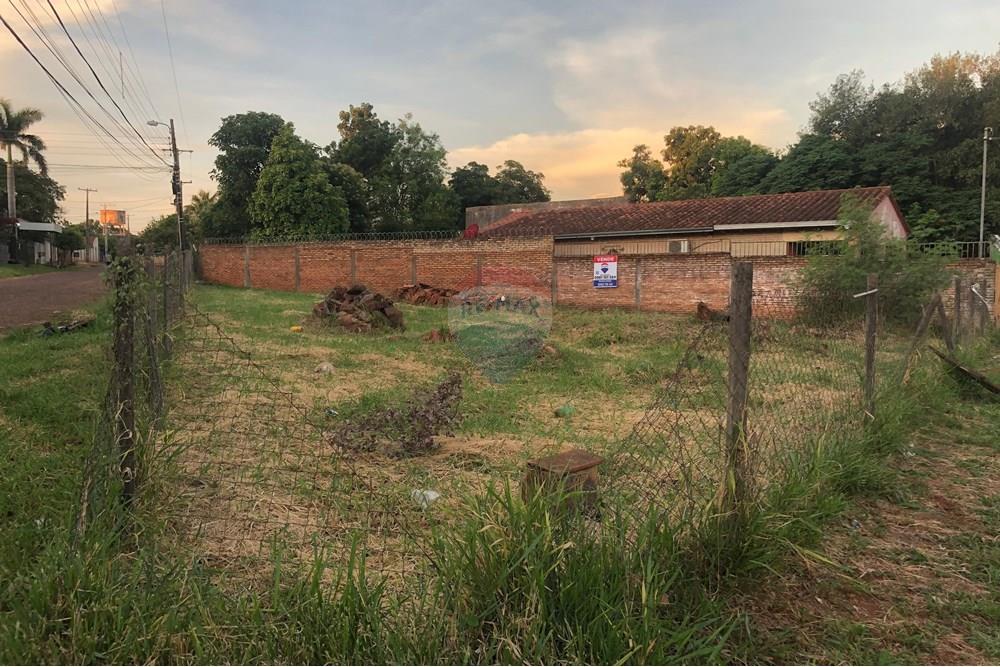 VENDO TERRENO EN CAPIATÁ, EN ESQUINA     J.A. — foto 3