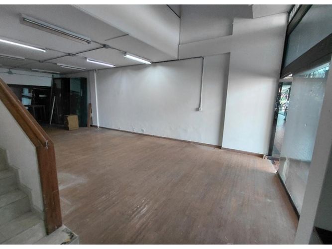 Local en arriendo en La Esmeralda, Envigado, 143 m² · foto 4 de 8