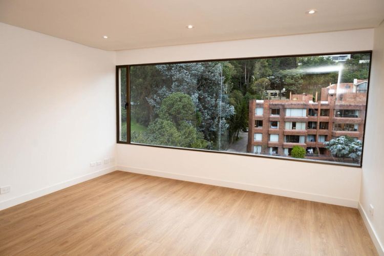Apartamento de 5 alcobas en venta en Niza Suba, Bogotá, 292 m² · foto 15 de 24