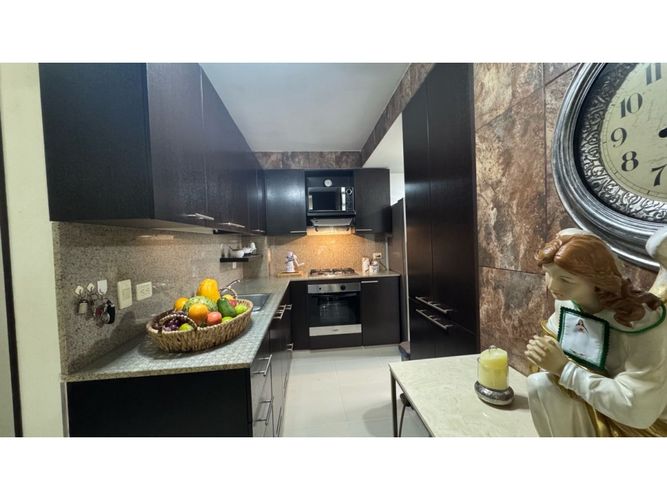 Apartamento de 3 alcobas en venta en Menga, Cali, 116 m² · foto 9 de 24