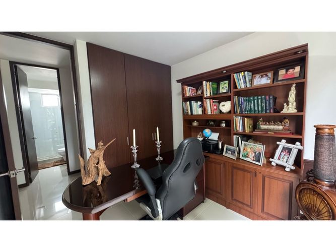 Apartamento de 3 alcobas en venta en Menga, Cali, 116 m² · foto 22 de 24