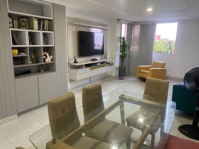 Apartamento de 3 alcobas en venta en Las Delicias, Barranquilla, 103 m² · foto 2 de 23