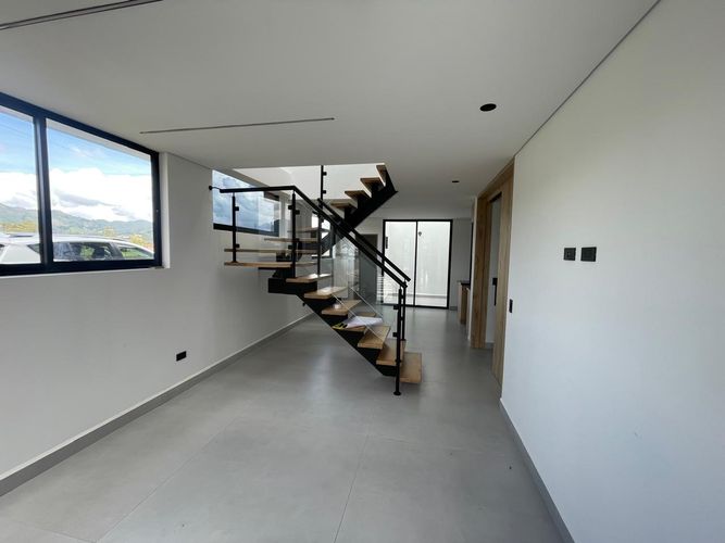 Casa de 2 alcobas en venta en La Ceja, 120 m² · foto 4 de 21