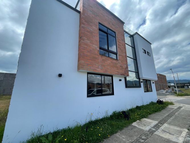 Casa de 2 alcobas en venta en La Ceja, 120 m² · foto 7 de 21