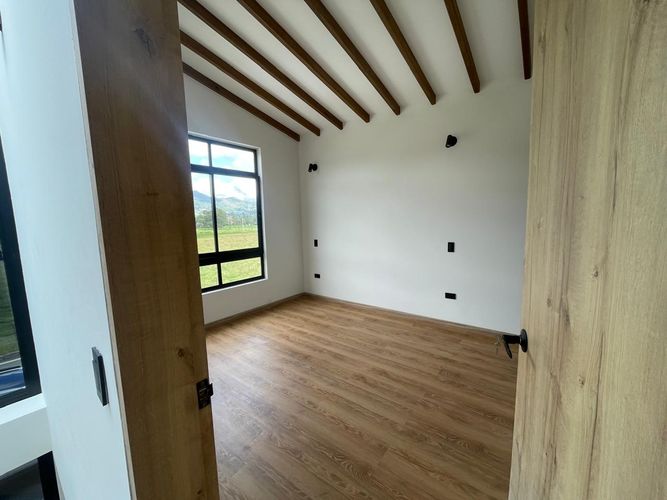 Casa de 2 alcobas en venta en La Ceja, 120 m² · foto 12 de 21