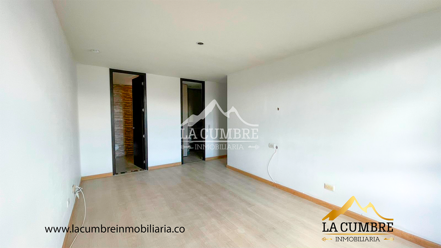 Apartamento de 3 alcobas en arriendo en La Calera, Medellín, 125 m² · foto 9 de 12