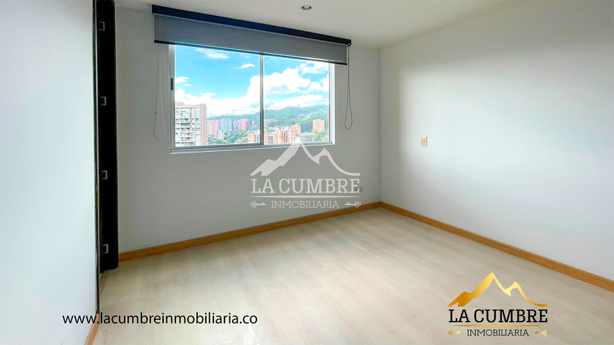Apartamento de 3 alcobas en arriendo en La Calera, Medellín, 125 m² · foto 12 de 12