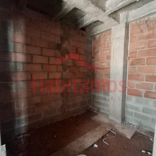 Apartamento de 3 alcobas en venta en El Carmen De Viboral, El Carmen de Viboral, 100 m² · foto 8 de 12