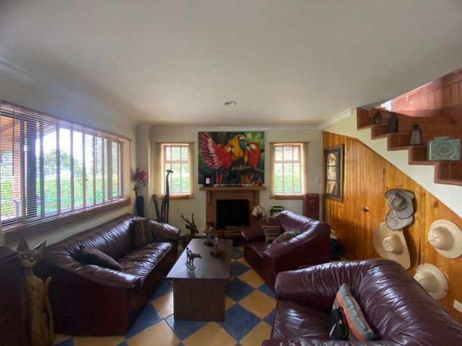 Casa de 3 alcobas en venta en Guarne · foto 6 de 19