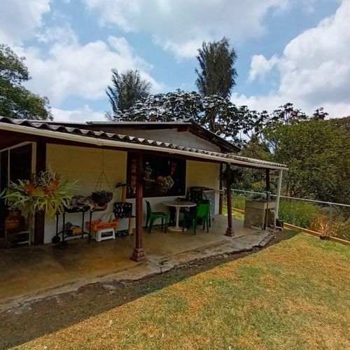 Casa de 5 alcobas en venta en Guapante, Guarne · foto 16 de 24