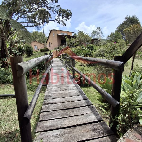 Casa en Venta en Monta�ez, Guarne