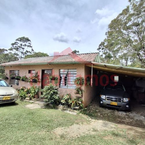 Casa de 3 alcobas en venta en Monta�Ez, Guarne · foto 17 de 24