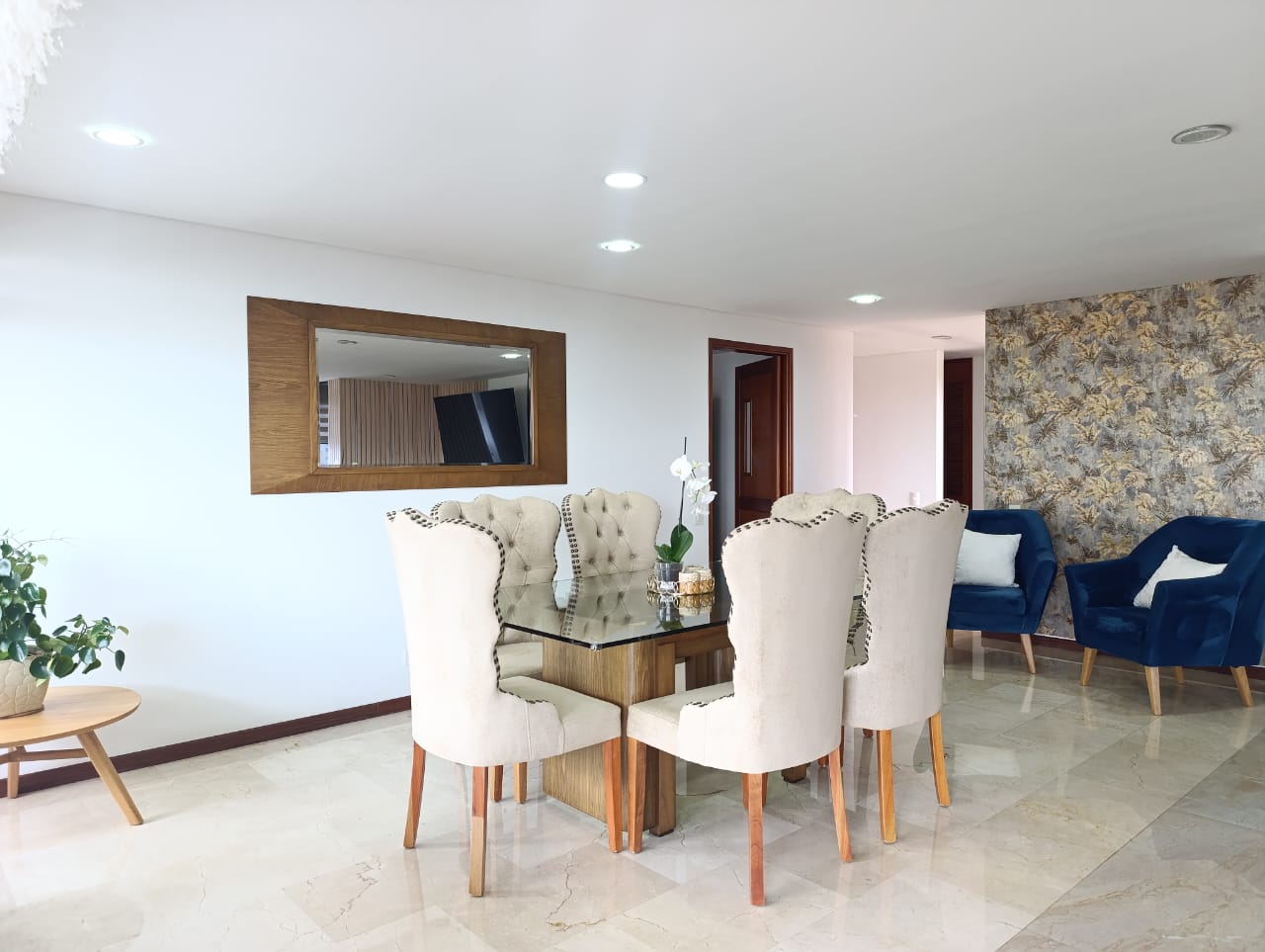 Apartamento en arriendo en El Poblado, Medellín · foto 5 de 18
