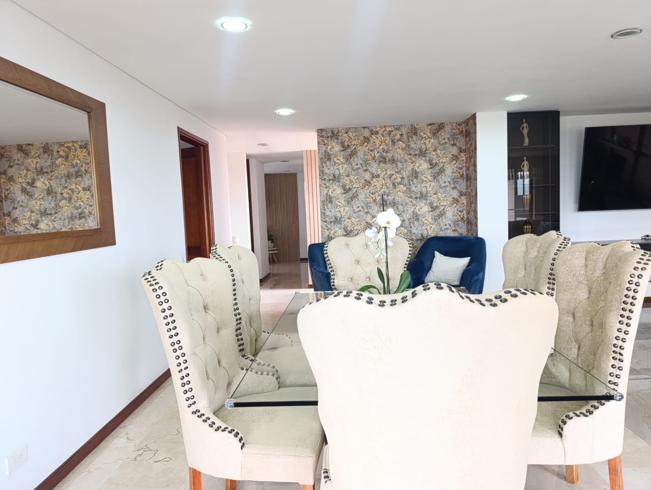 Apartamento en arriendo en El Poblado, Medellín · foto 4 de 18
