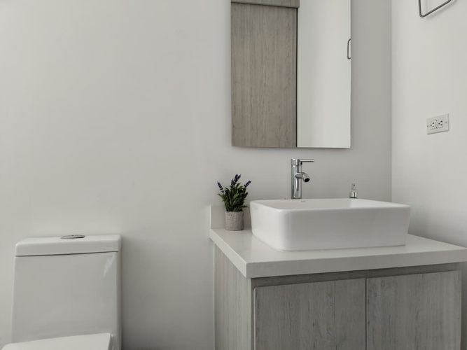 Apartamento de 2 alcobas en arriendo en El Poblado, Medellín, 100 m² · foto 18 de 18