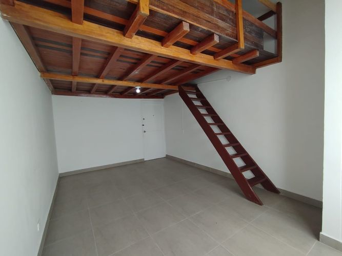Oficina en arriendo en El Porvenir, Rionegro, 31 m² · foto 2 de 9