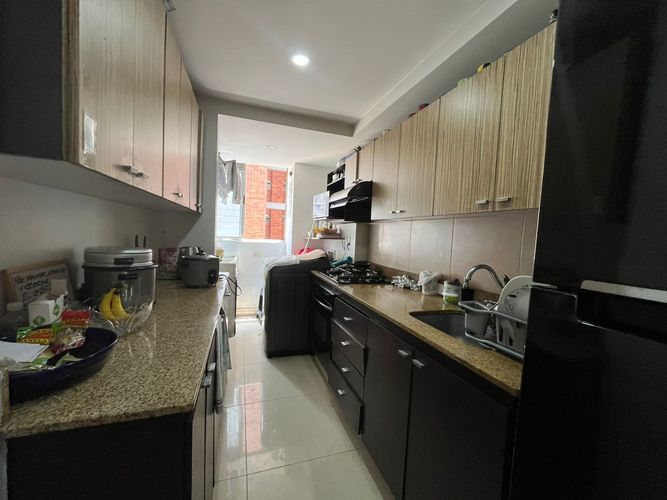 Apartamento de 3 alcobas en venta en El Poblado, Medellín, 89 m² · foto 3 de 9