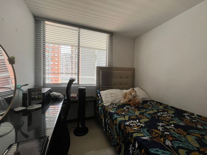 Apartamento de 3 alcobas en venta en El Poblado, Medellín, 89 m² · foto 8 de 9